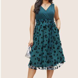 New Bloomchic Floral Mesh Patchwork Surplice Neck Tank Dress Size 1X 14 -16